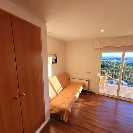 Nyaraló Mare Nostrum,12 Personen, Panoramisch Zeezicht Lloret de Mar