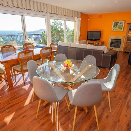 Nyaraló Mare Nostrum,12 Personen, Panoramisch Zeezicht Lloret de Mar