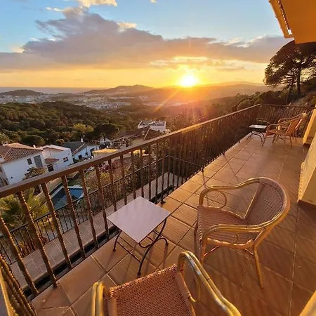 Holiday home Mare Nostrum,12 Personen, Panoramisch Zeezicht *