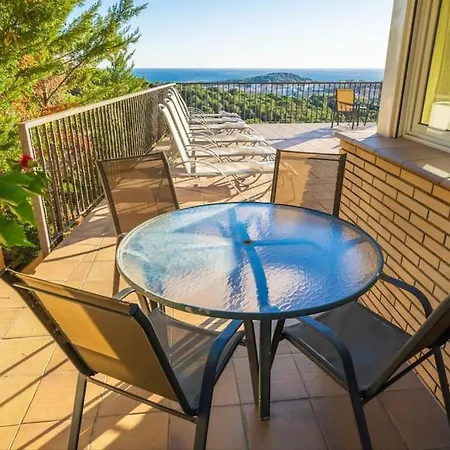 Holiday home Mare Nostrum,12 Personen, Panoramisch Zeezicht *